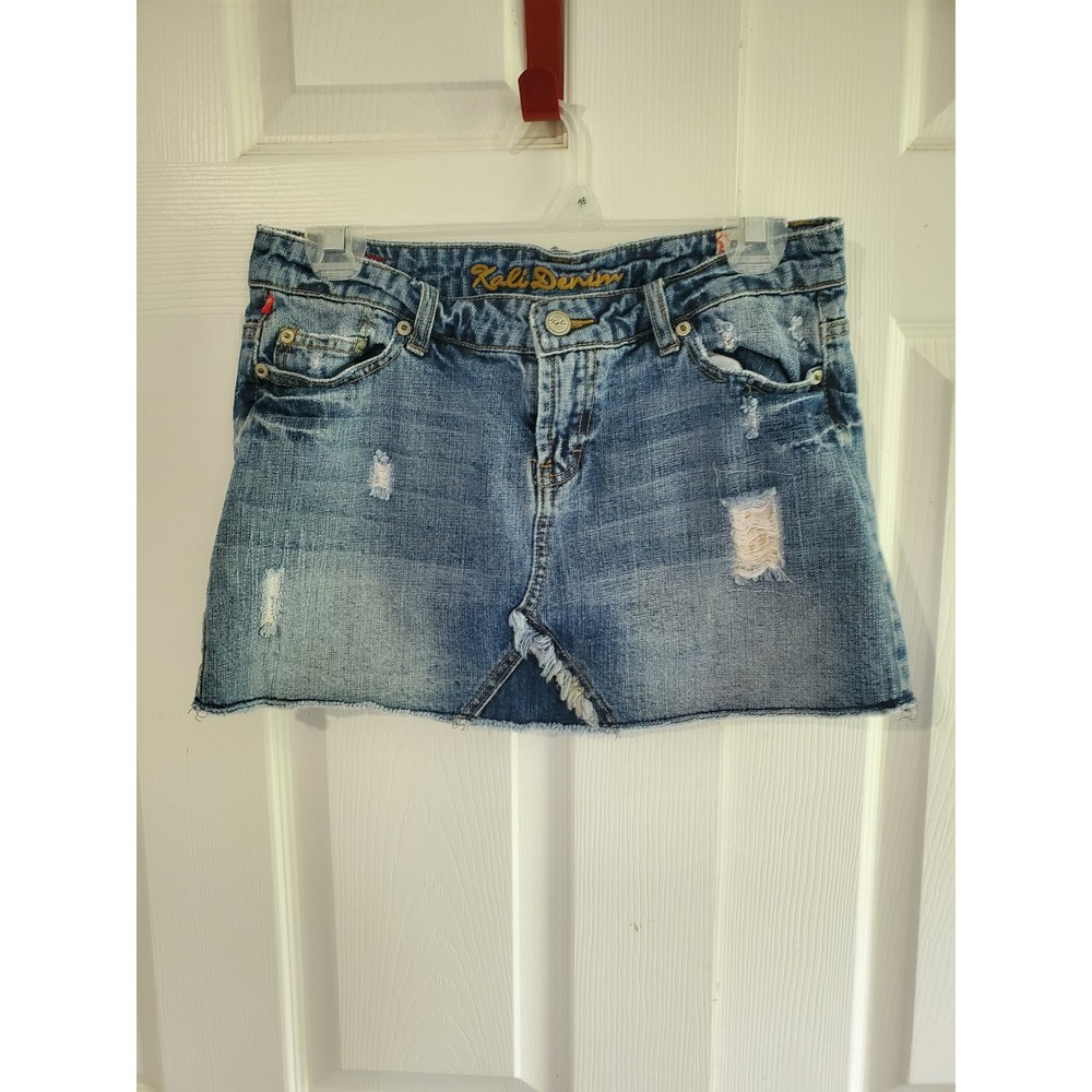 Kali Denim Distressed Mini Skirt Medium Wash Frayed‎ Hem Y2K Size 9